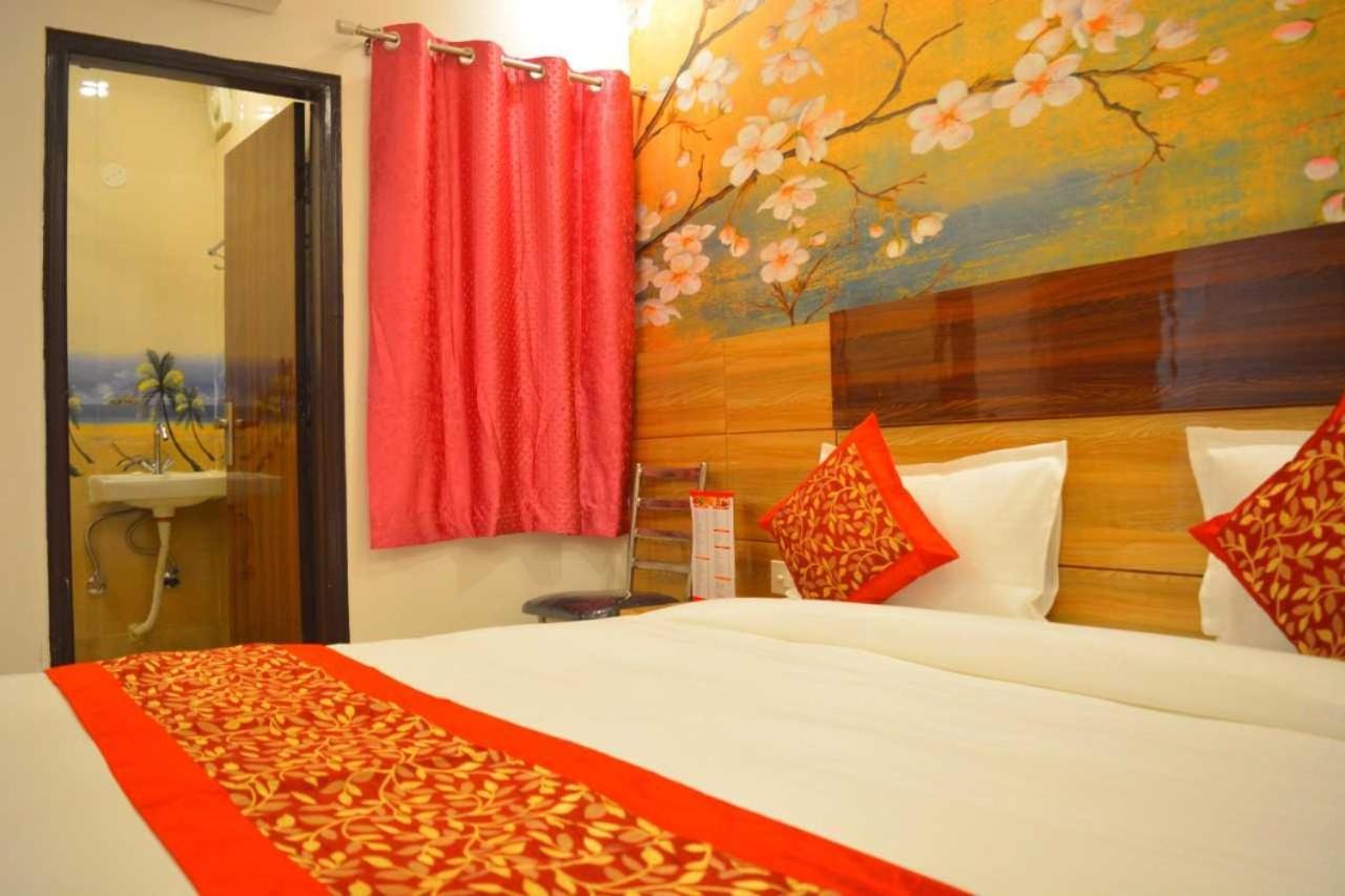 Hotel O Alpha Stay New Delhi Buitenkant foto